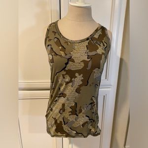 NWT Kuiu Women's Camo Tank Top